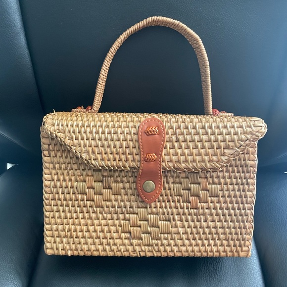 Rattan rectangular bag - Picture 1 of 3
